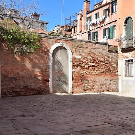 Cozy Apartment Near Rialto Bridge/ St.Mark Square Venedig Eksteriør billede